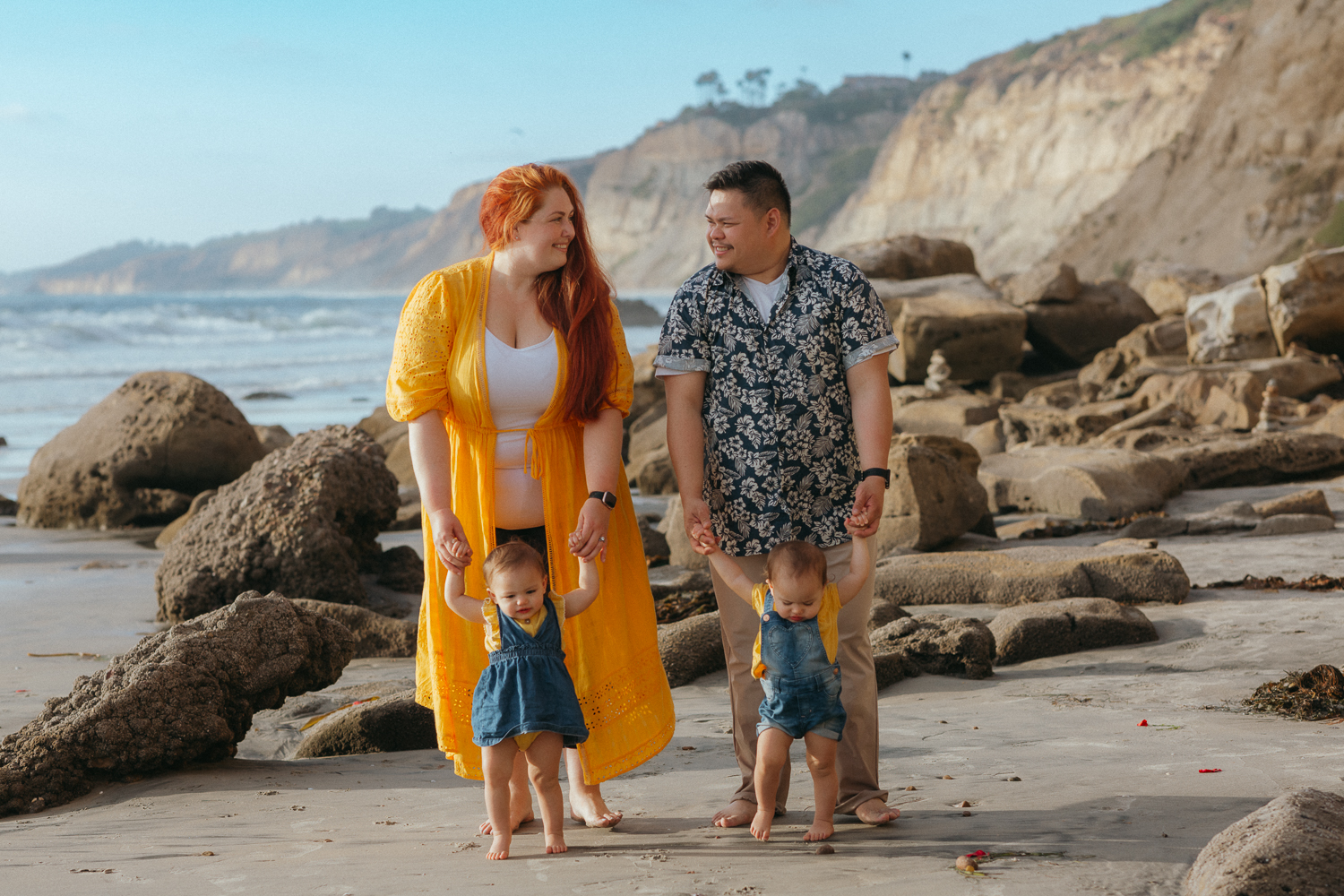 La Jolla Scripps Beach Family Photos | S + J